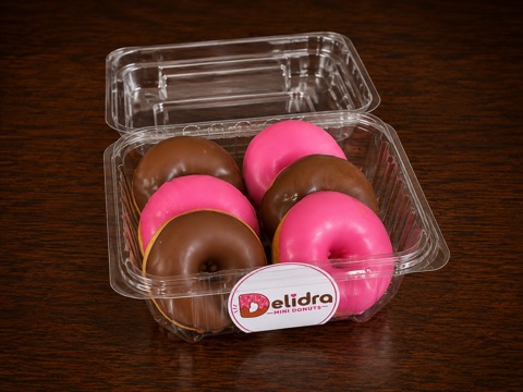Las Glaseaditas — 6 mini donas glaseadas de chocolate y rosa. Solo venta directa.