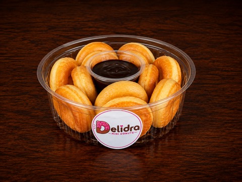 Dip & Donas — 10 mini donas + dip de sirope de chocolate (25 g). Solo venta directa.