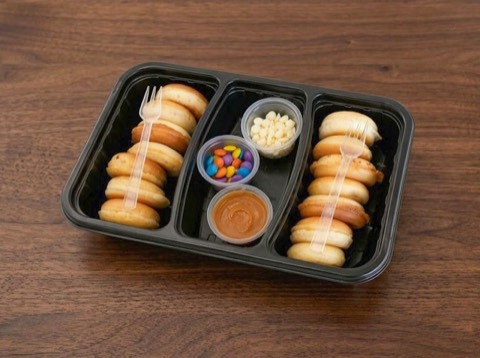 Para los Dos — 14 mini donas con 2 siropes y 2 toppings a elección.